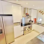 Familial - 7pers- Hyeres-centre *