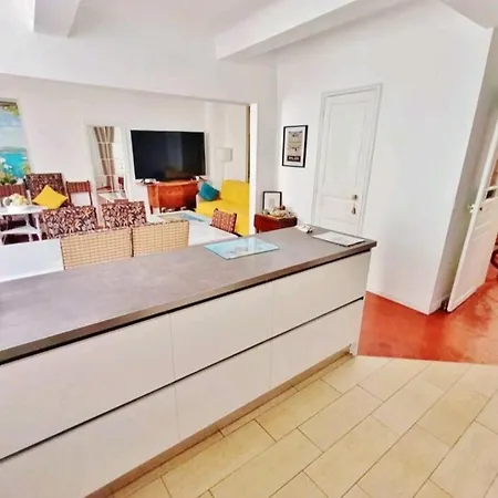 Familial - 7pers- Hyeres-centre Йер