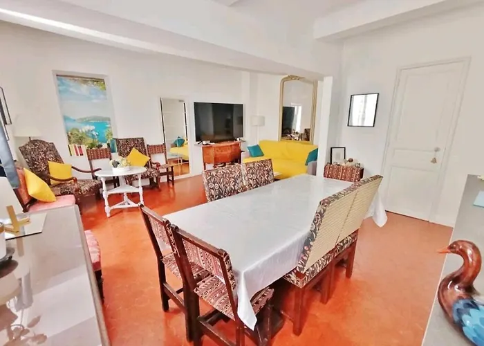 Familial - 7pers- Hyères-centre Appartamento